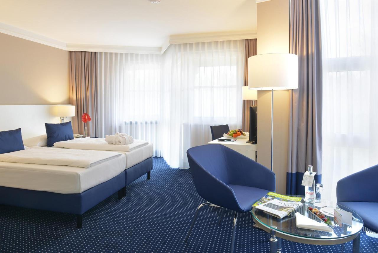 Relexa Waldhotel Schatten Gmbh Stuttgart